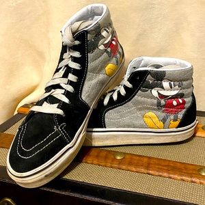 Disney Vans Mickey Mouse high top size 6 rare